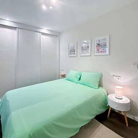 Housingcoruna Parrote *